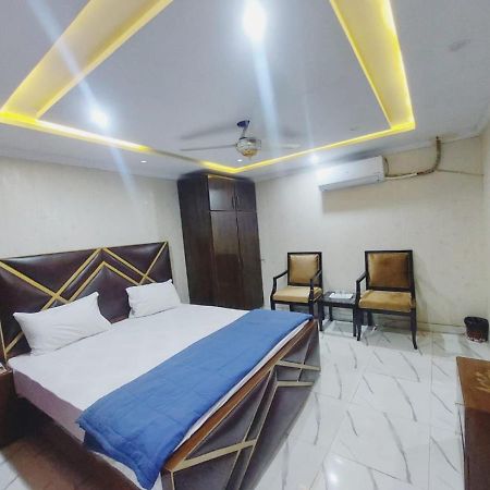 לאהור Hotel White Pearl מראה חיצוני תמונה