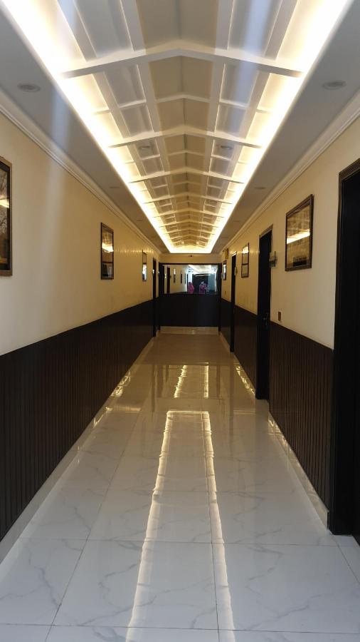 לאהור Hotel White Pearl מראה חיצוני תמונה