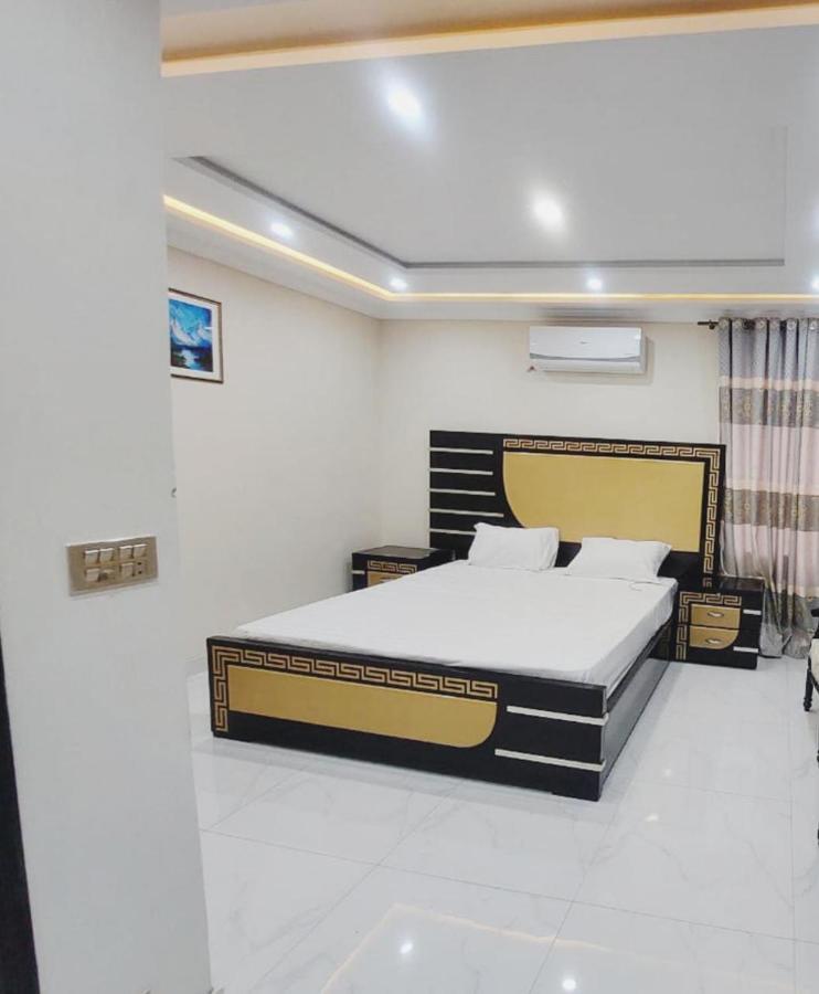 לאהור Hotel White Pearl מראה חיצוני תמונה