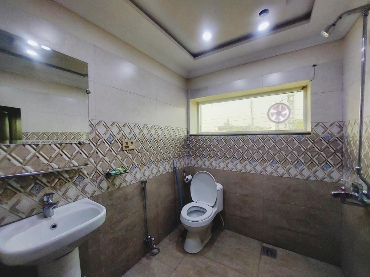 לאהור Hotel White Pearl מראה חיצוני תמונה