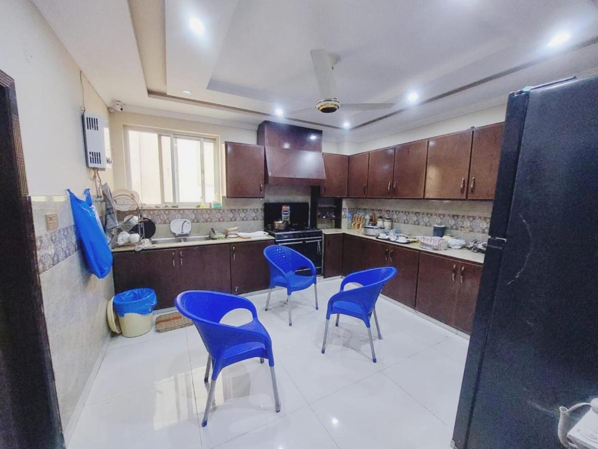 לאהור Hotel White Pearl מראה חיצוני תמונה