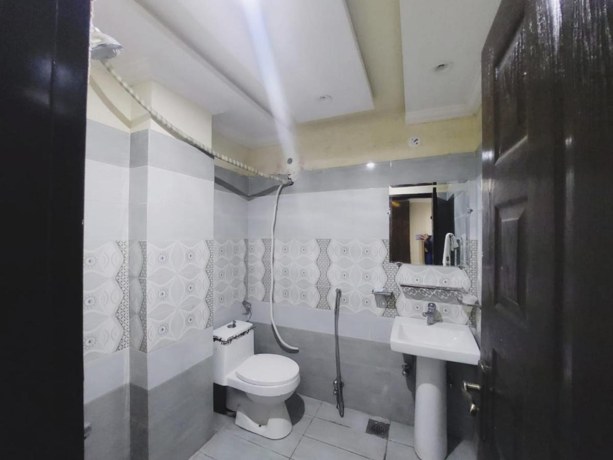 לאהור Hotel White Pearl מראה חיצוני תמונה