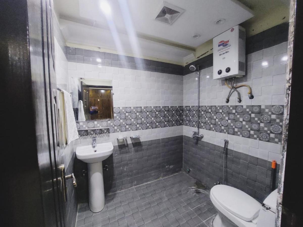 לאהור Hotel White Pearl מראה חיצוני תמונה